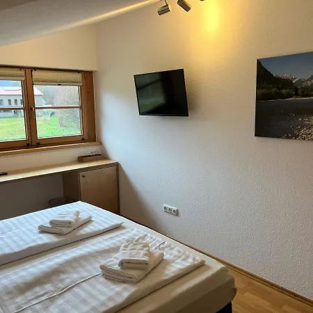 Gaestehaus Forggensee Отель *