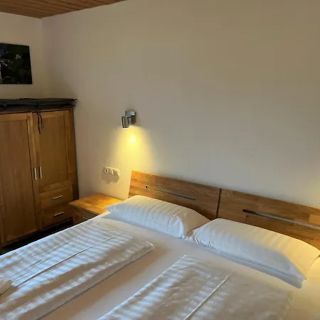 Gaestehaus Forggensee *