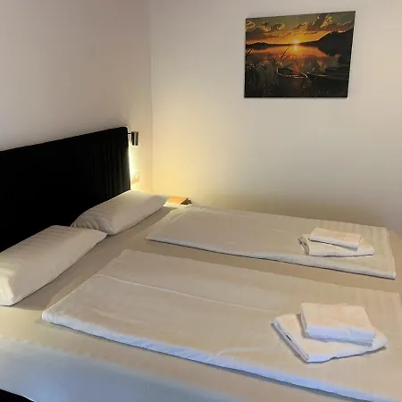 Отель Gaestehaus Forggensee