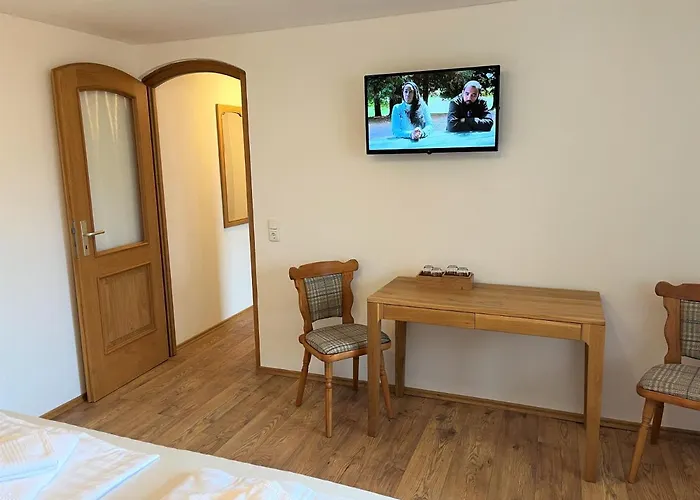 מלון Gaestehaus Forggensee *