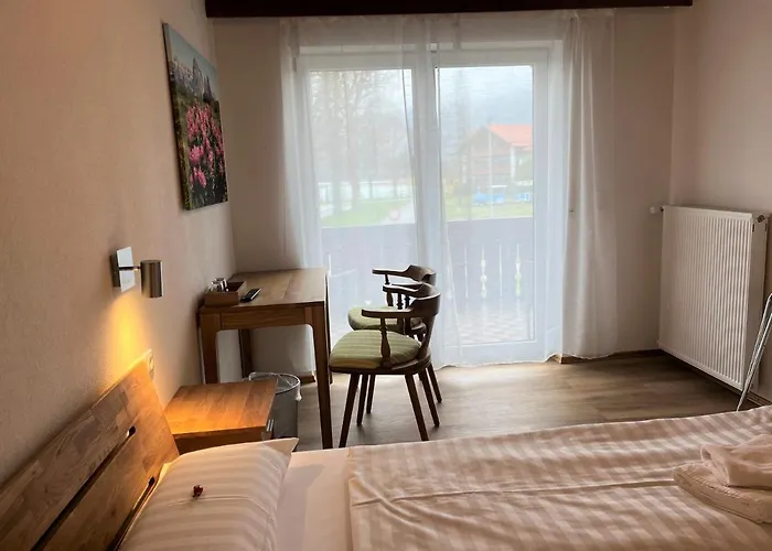 מלון Gaestehaus Forggensee