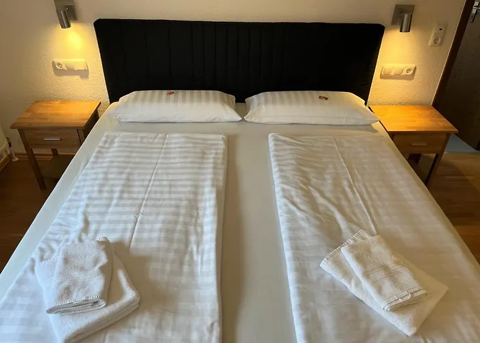 Gaestehaus Forggensee Hotel *